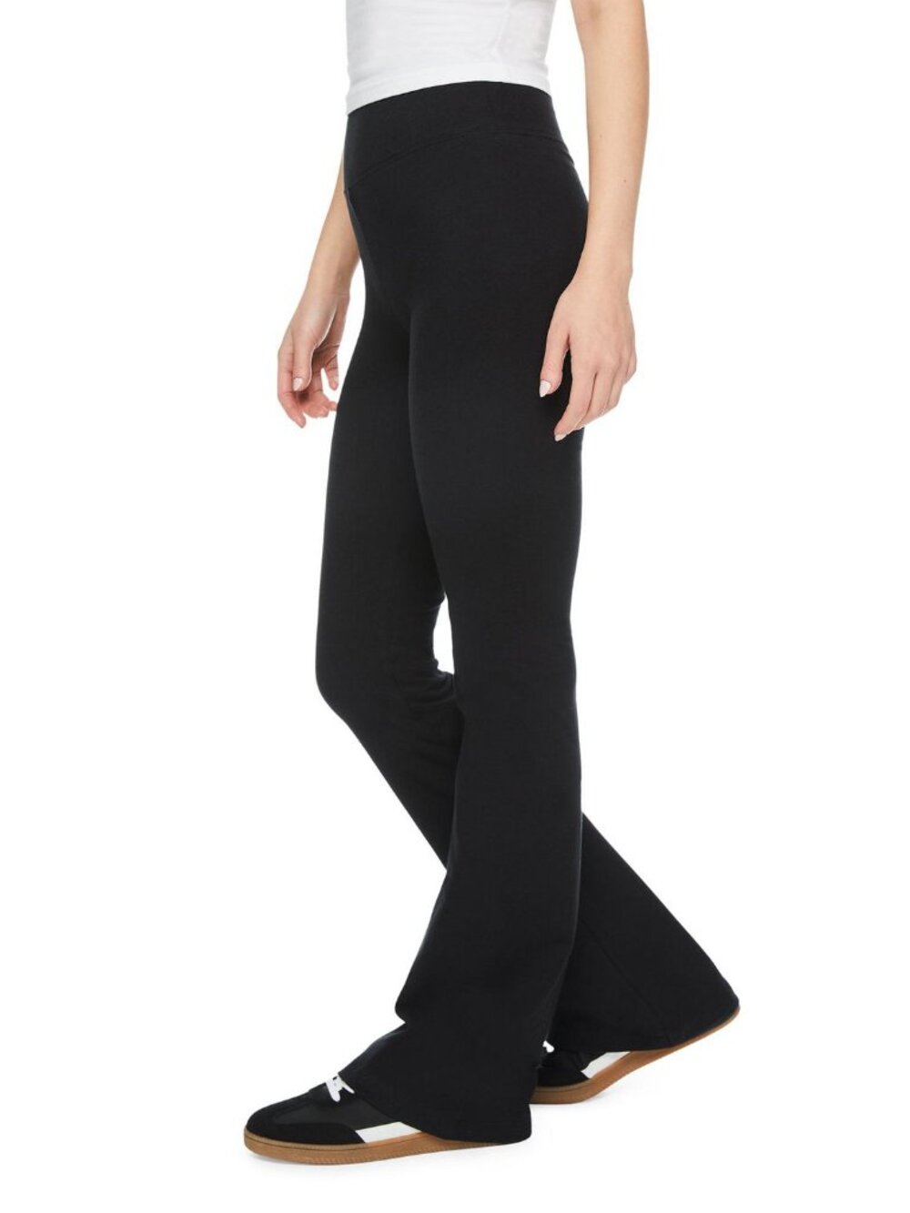 No Boundaries (M) Flared Legging Black Stretch Comfort Lounge